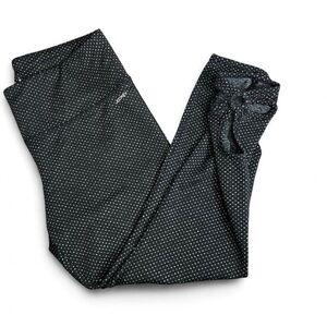 Jockey-  Capri Leggings-  M Black /Gray / Floral Cutout on leg